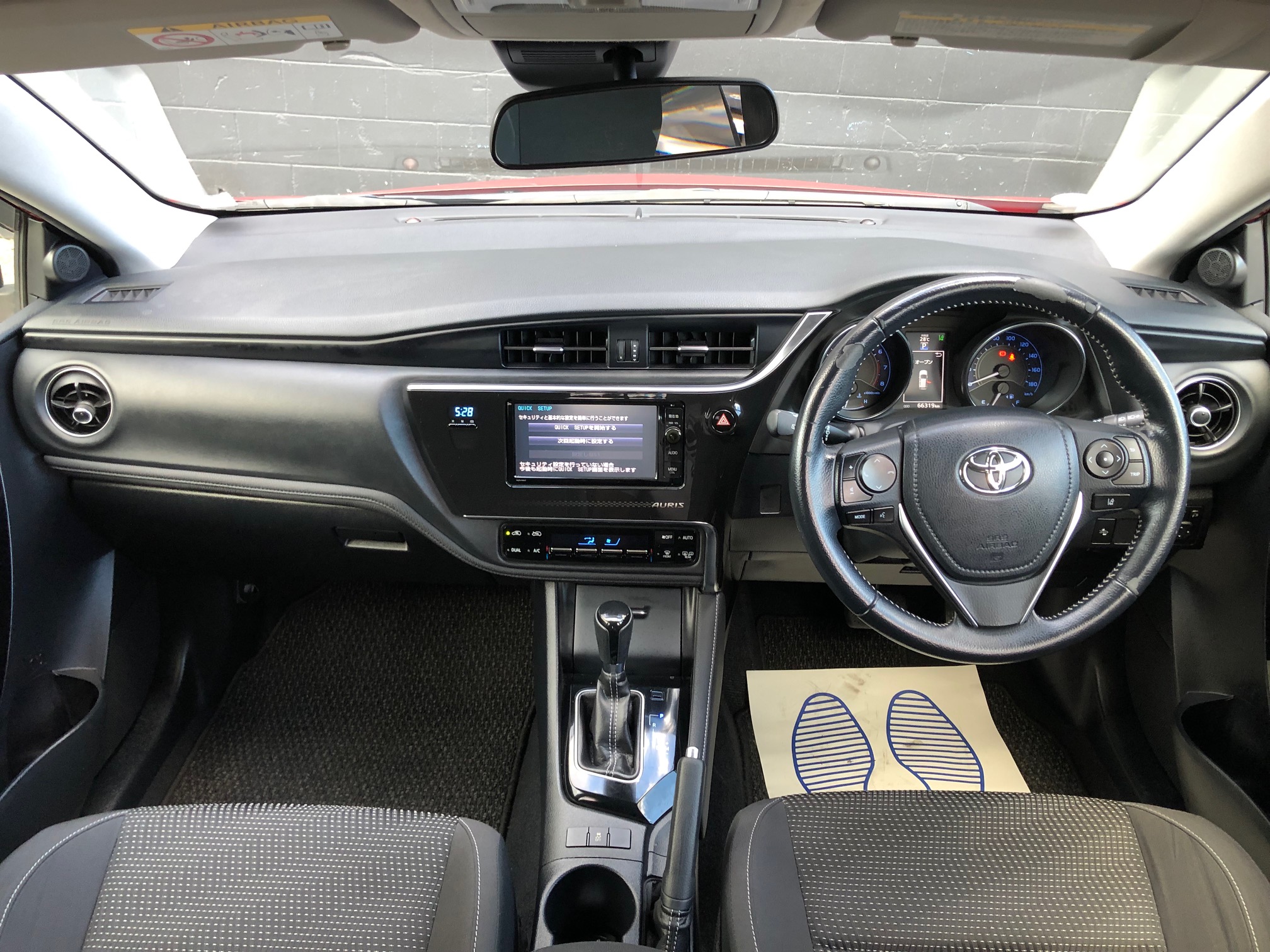 Toyota Auris 2016 Image 13