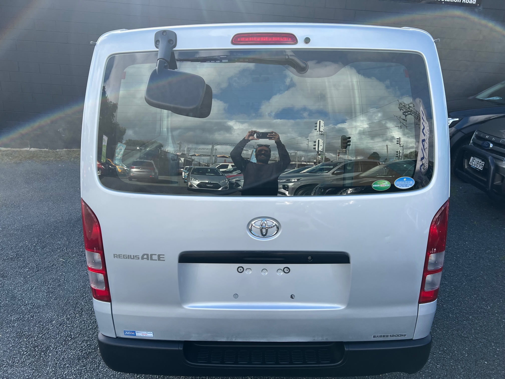 Toyota Hiace 2019 Image 4