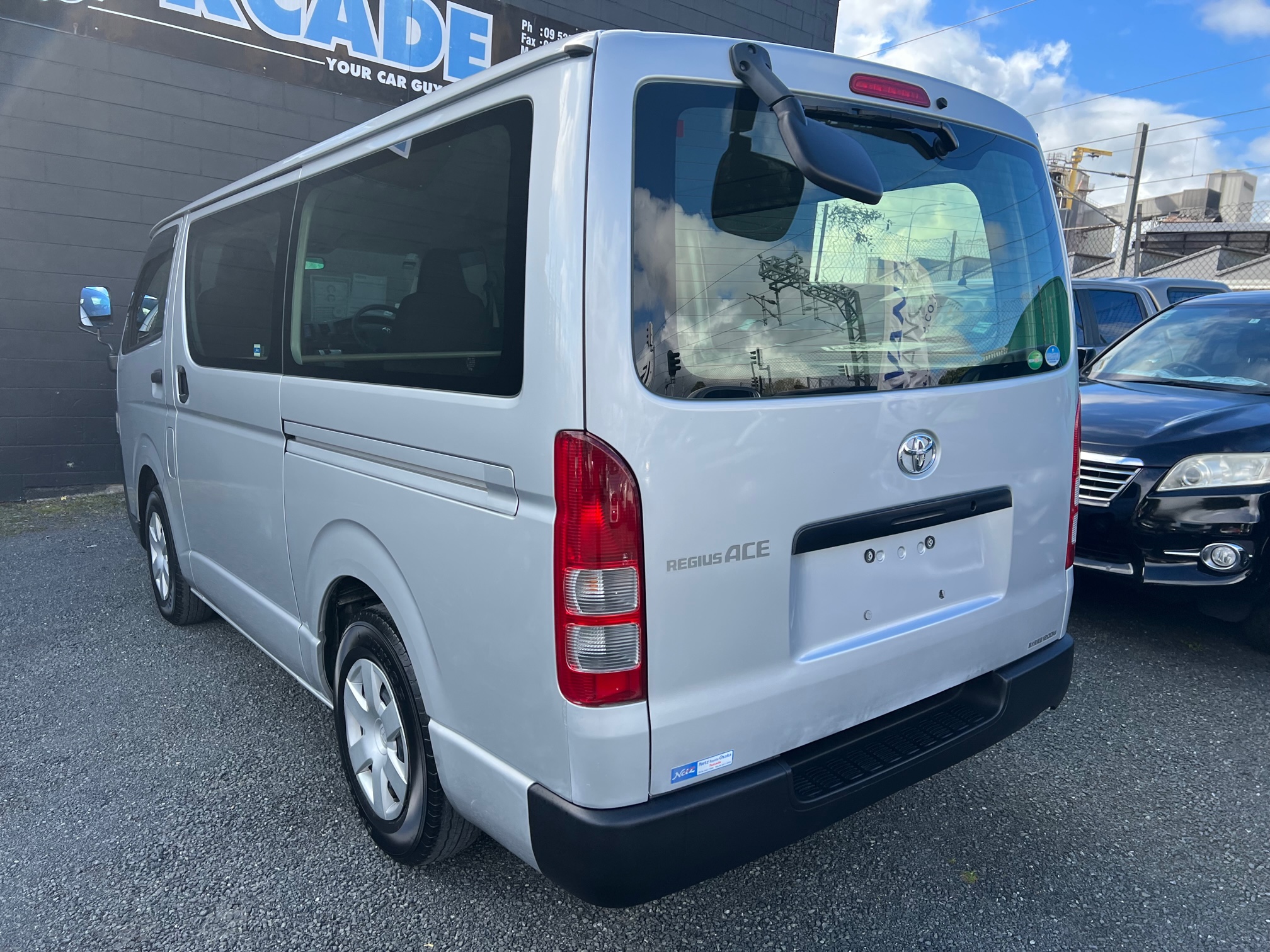 Toyota Hiace 2019 Image 6