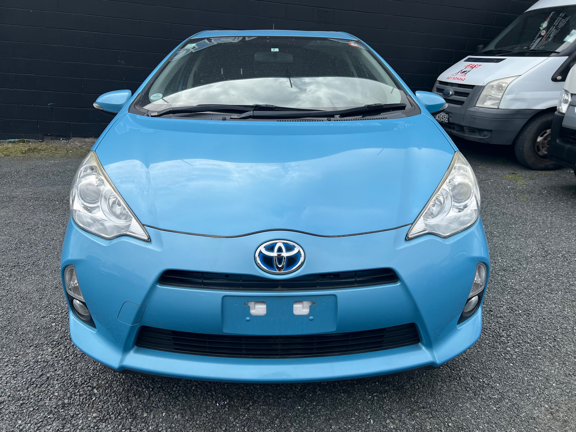 Toyota Aqua 2014 Image 3