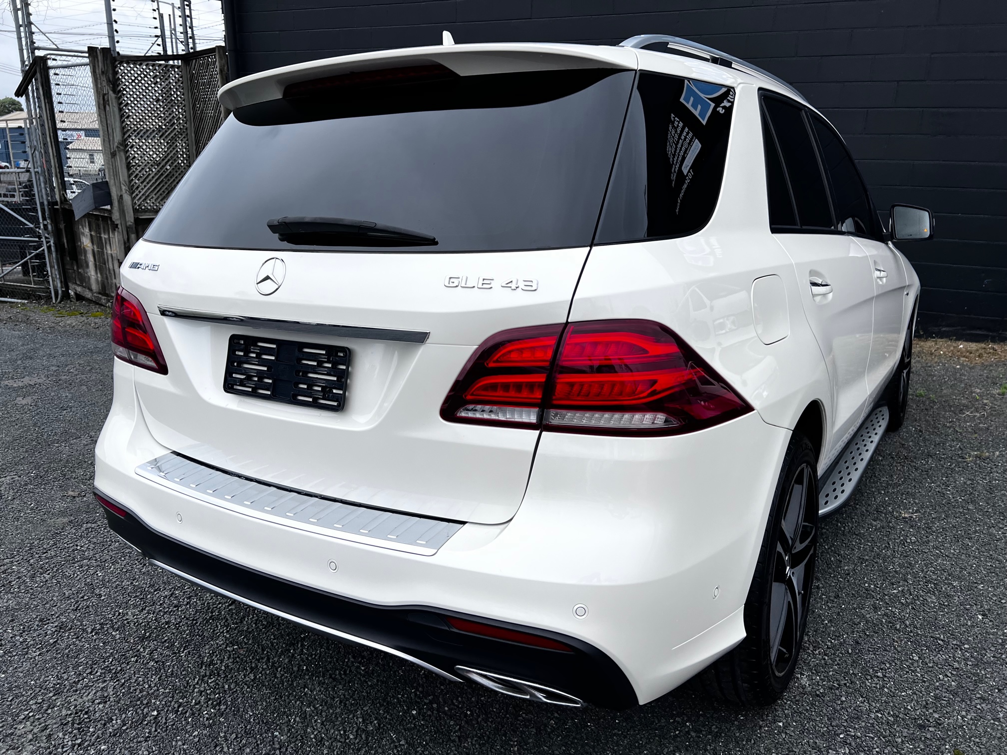 Mercedes GLE43 AWD Image 5