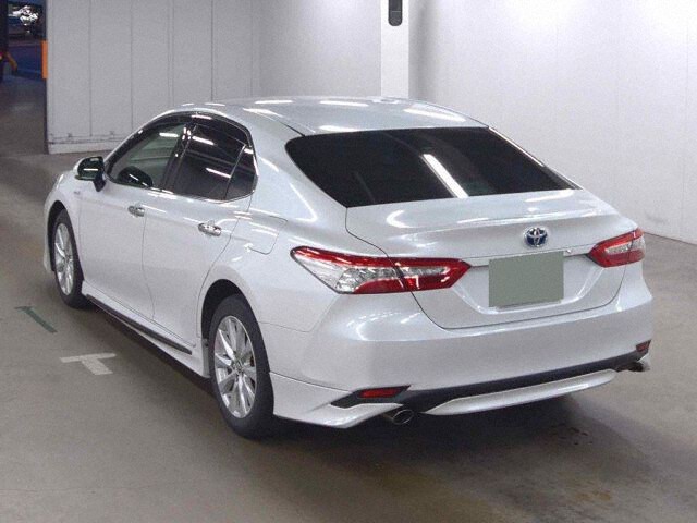 Toyota Camry 2017 Image 2