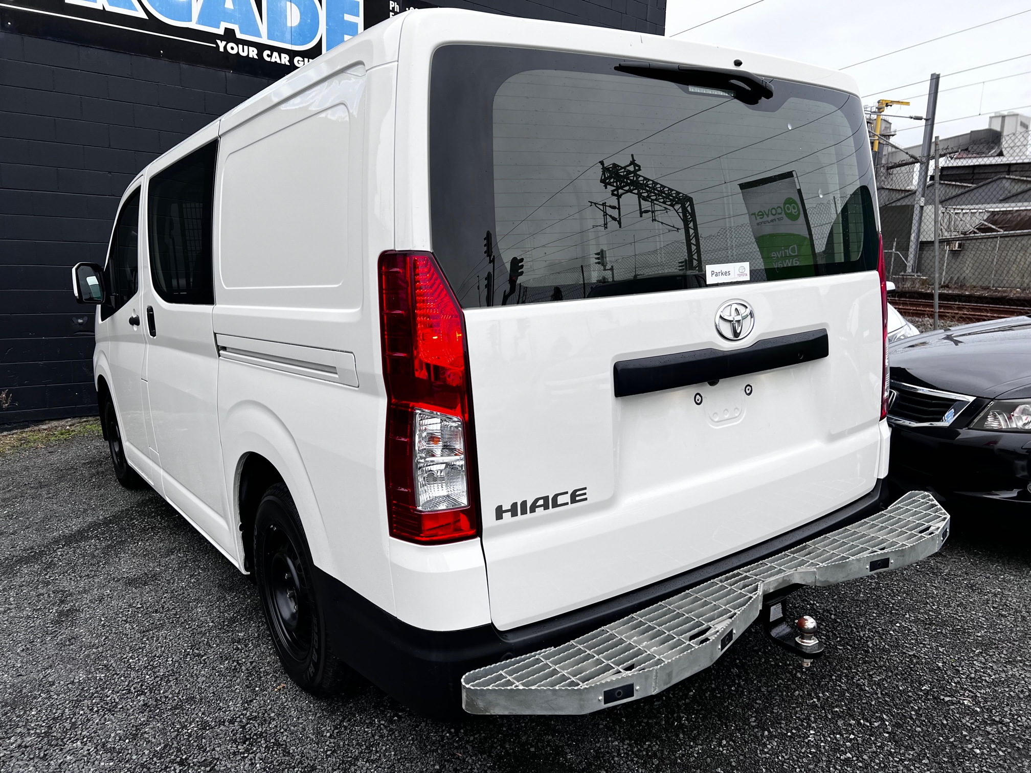 Toyota Hiace 2019 Image 6