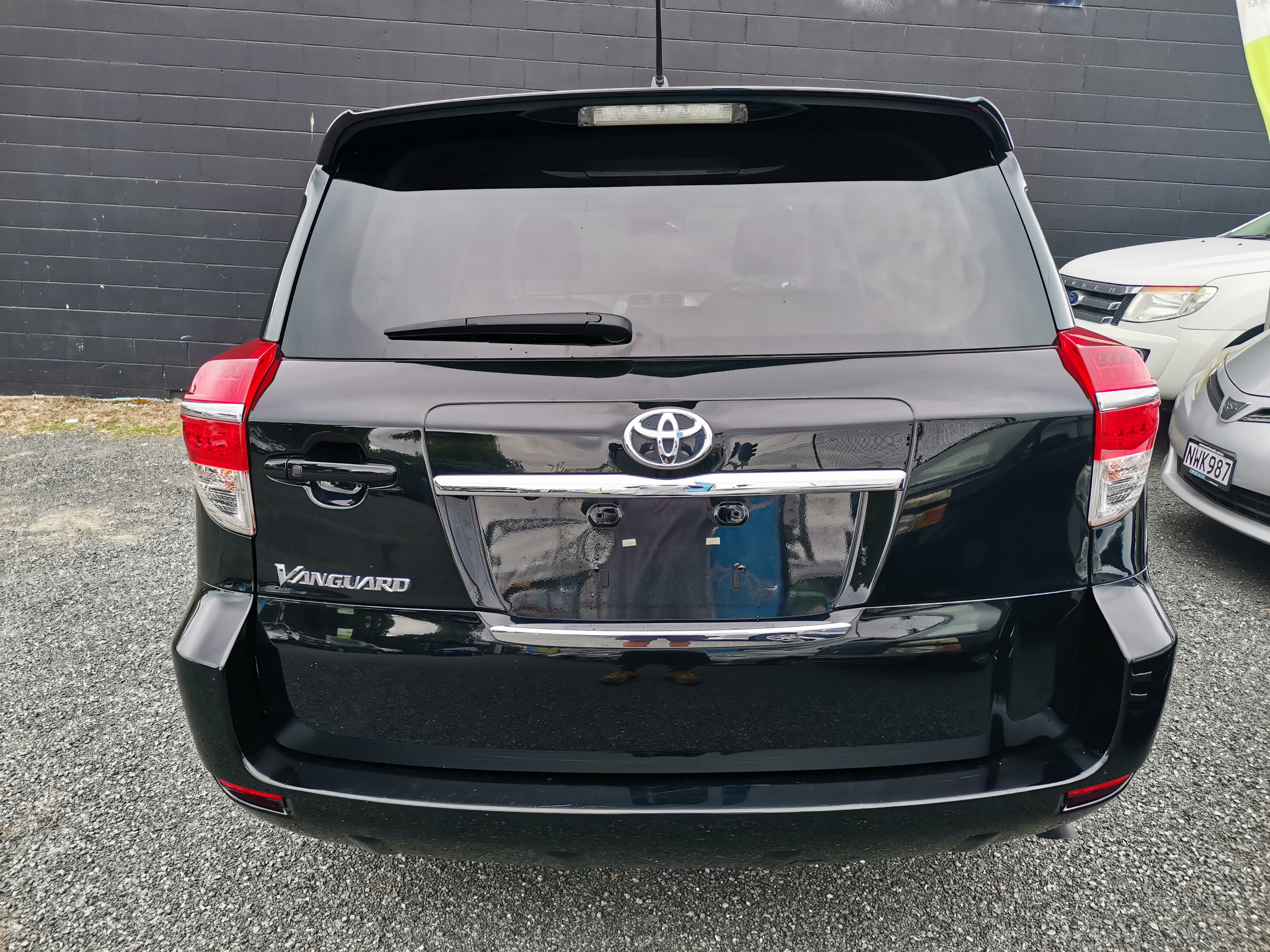 Toyota Vanguard 2012 Image 4