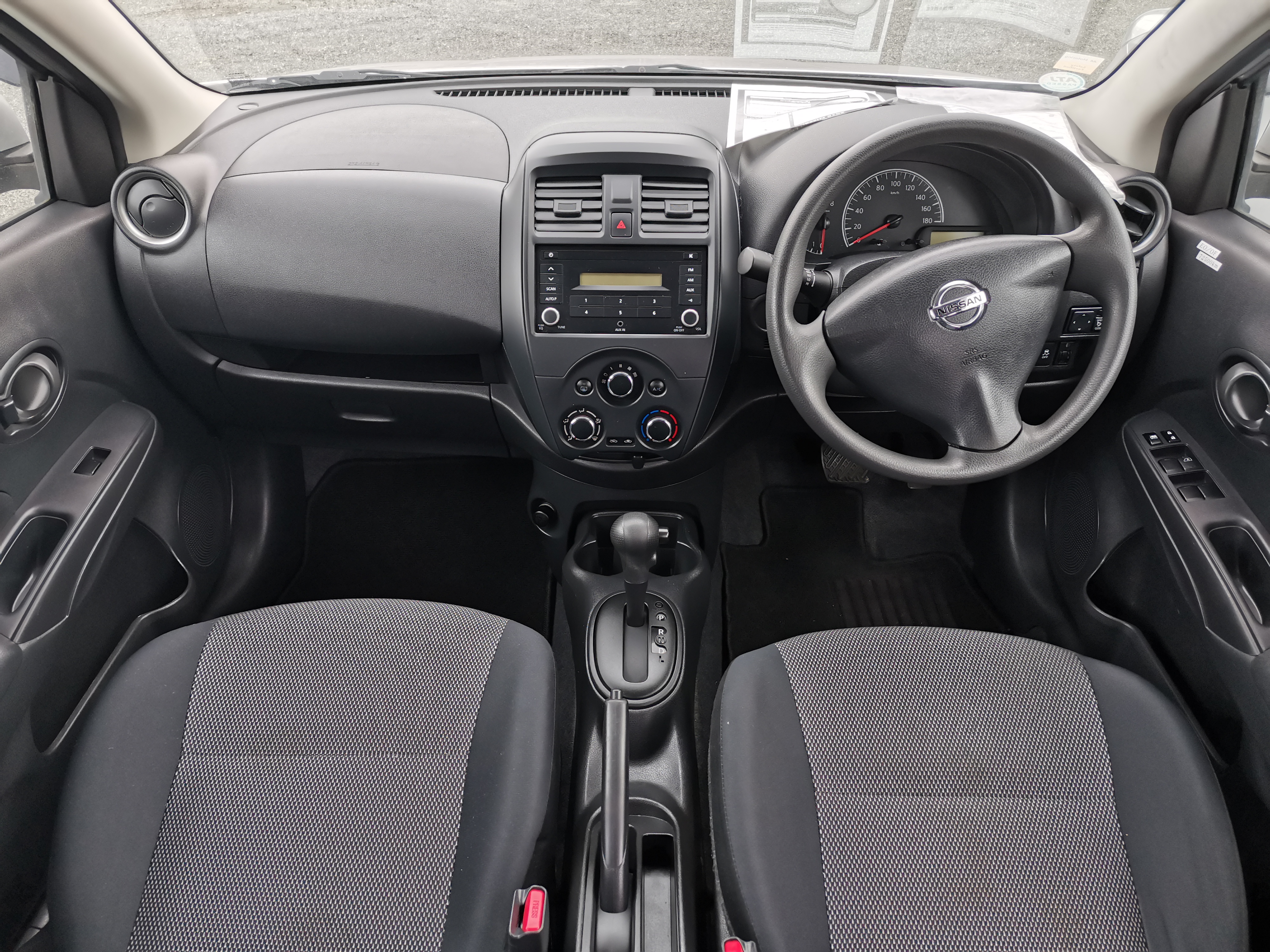 Nissan Latio 2015 Image 11