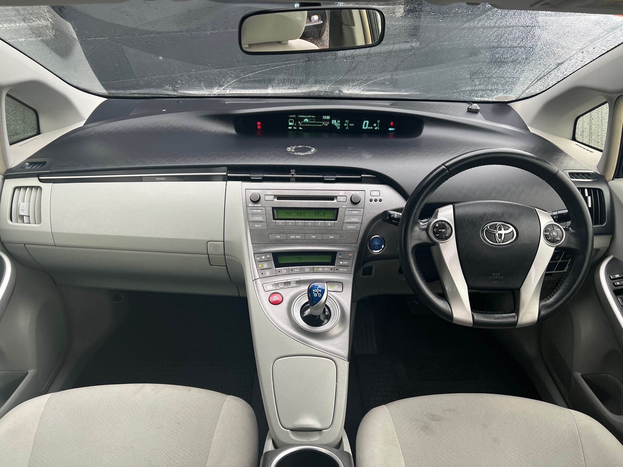 Toyota Prius 2014 Image 12