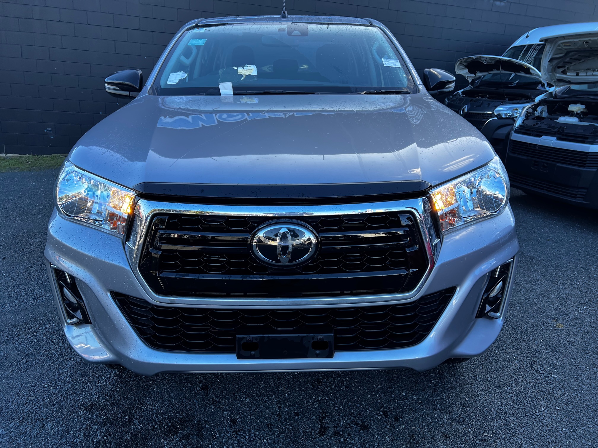 Toyota Hilux SR5 2019 Image 3