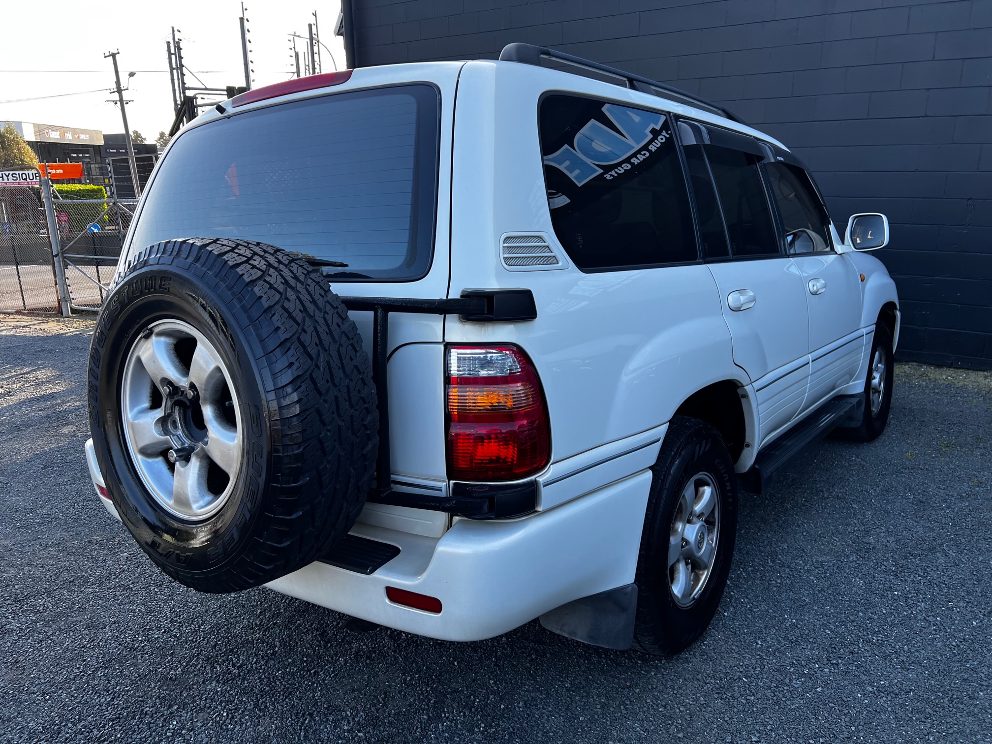 Toyota Landcruiser VX Limited 1998 Image 5